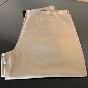 Roundtree & Yorke dress pants